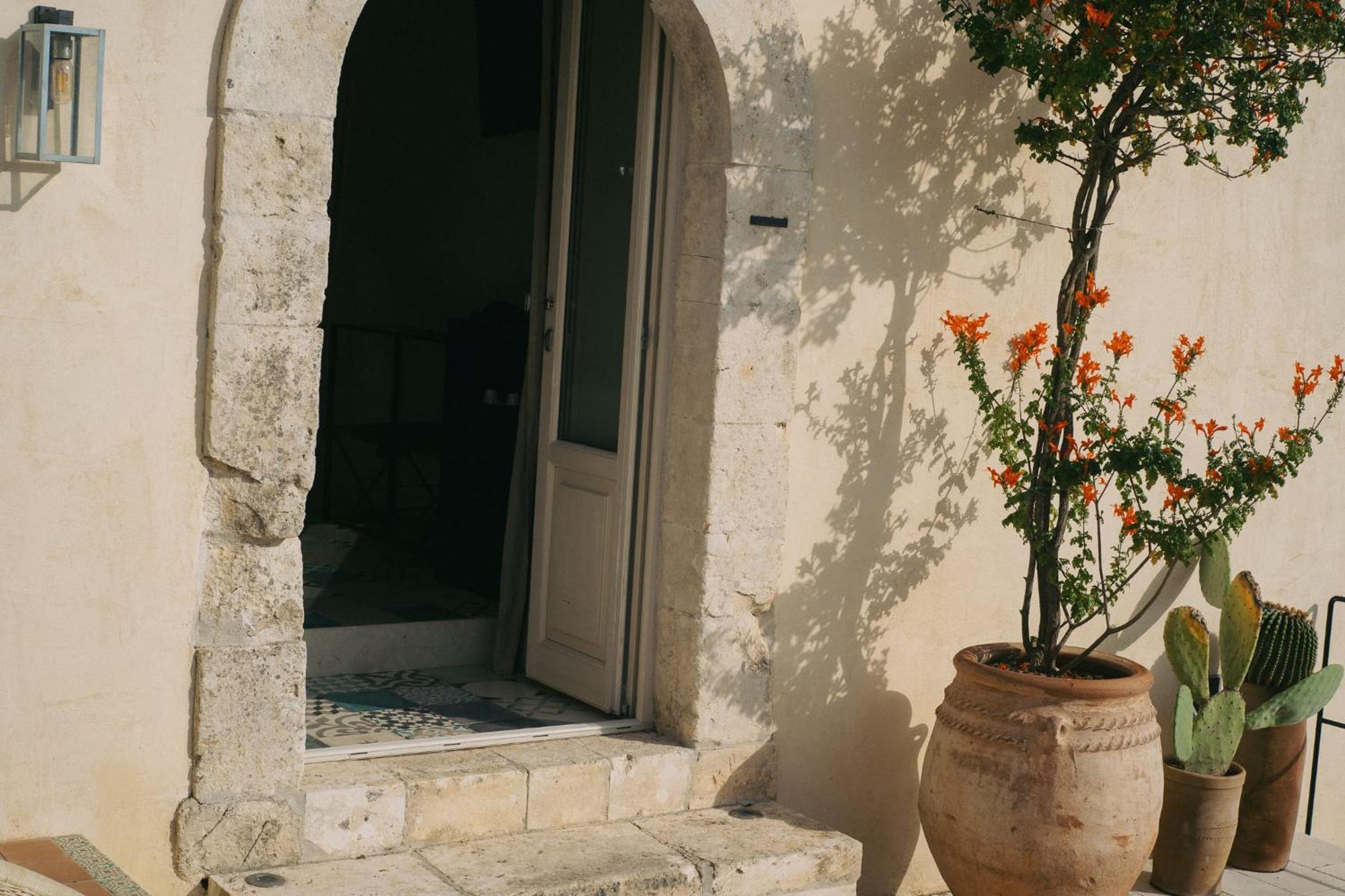 Villa Dimora delle Balze Noto Exterior foto